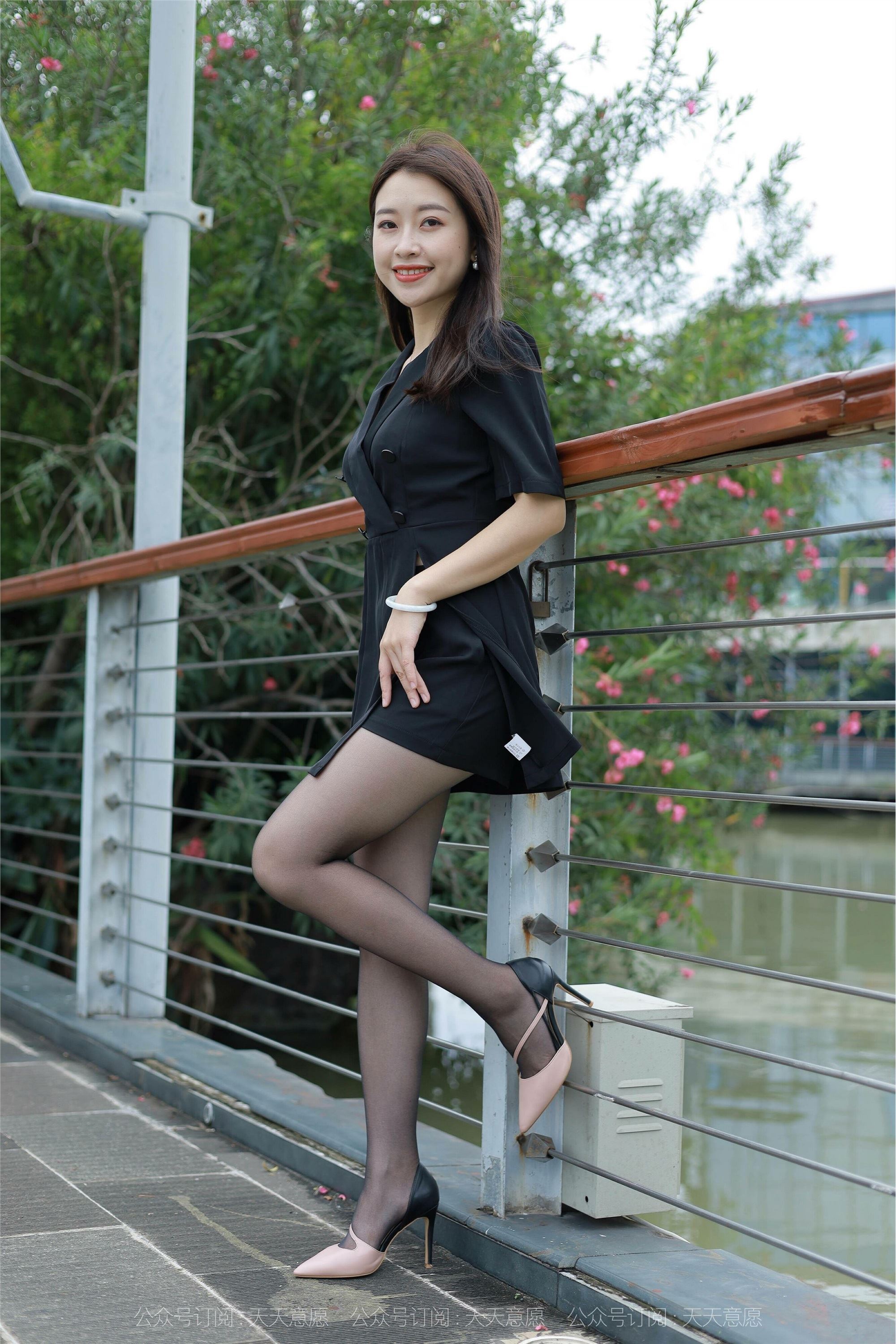 IESS异思趣向  2021.10.20 丝享家953：小婕《桥上的美女》